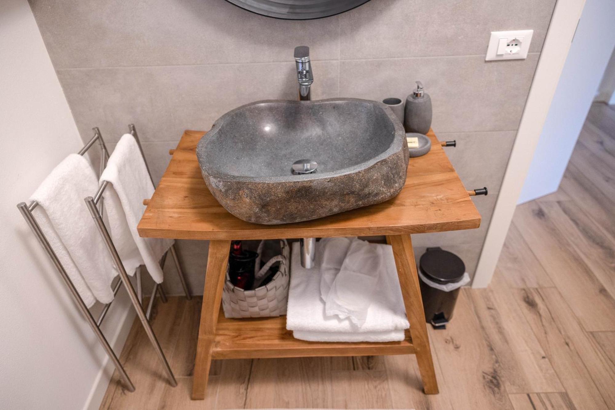 Bed And Breakfast Le Giale Castelnuovo del Garda Εξωτερικό φωτογραφία